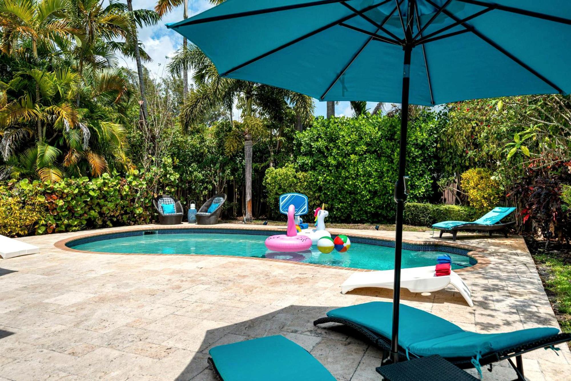 Family-Friendly Vacation Home In Biscayne Park, Close To Miami Sights Екстериор снимка