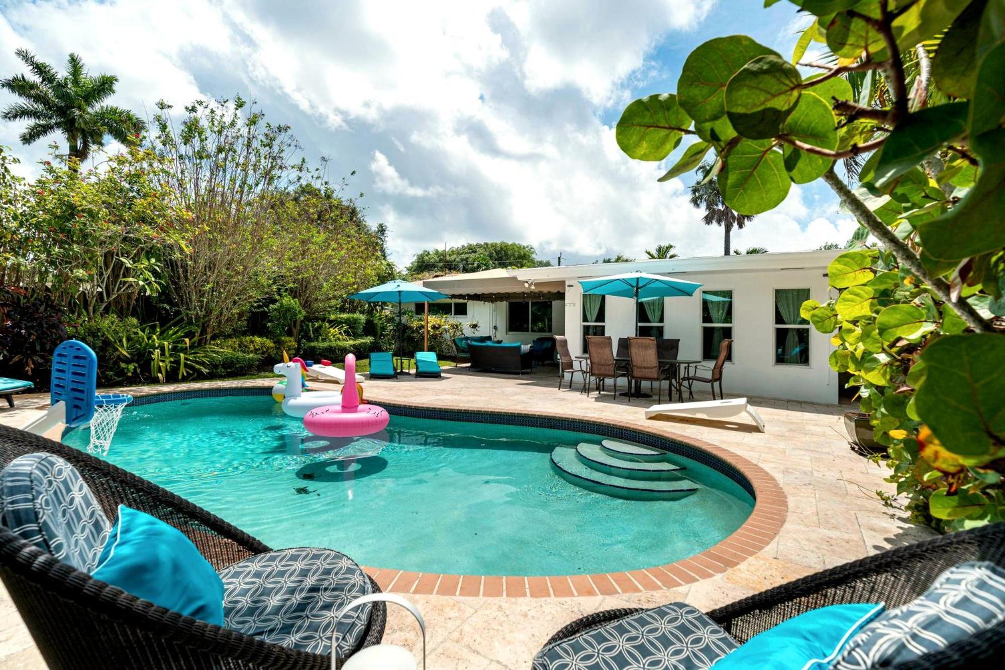 Family-Friendly Vacation Home In Biscayne Park, Close To Miami Sights Екстериор снимка